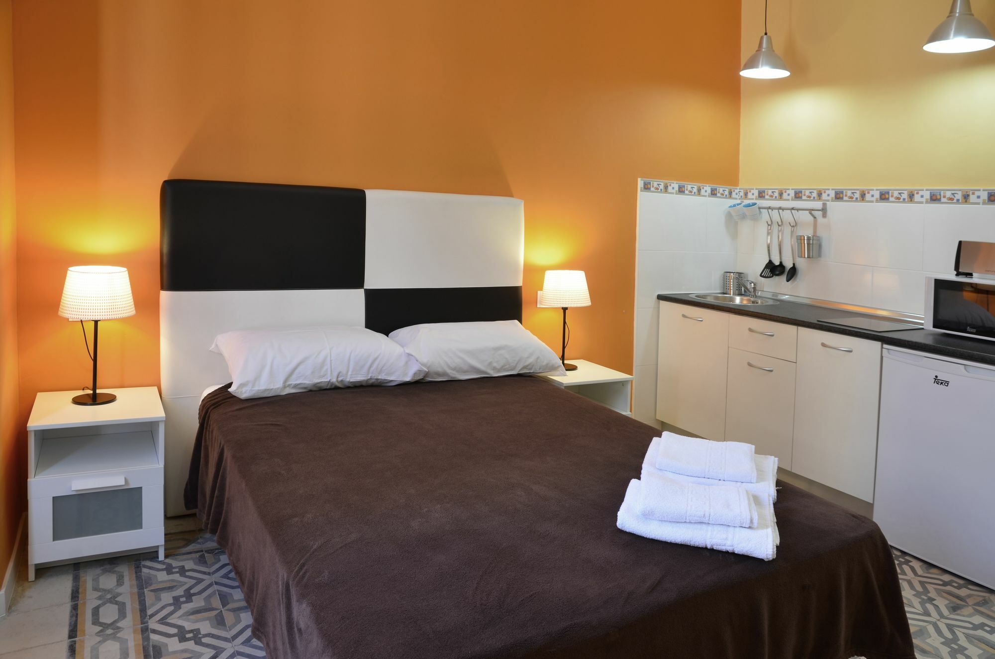Apartamentos Gold Малага Екстериор снимка